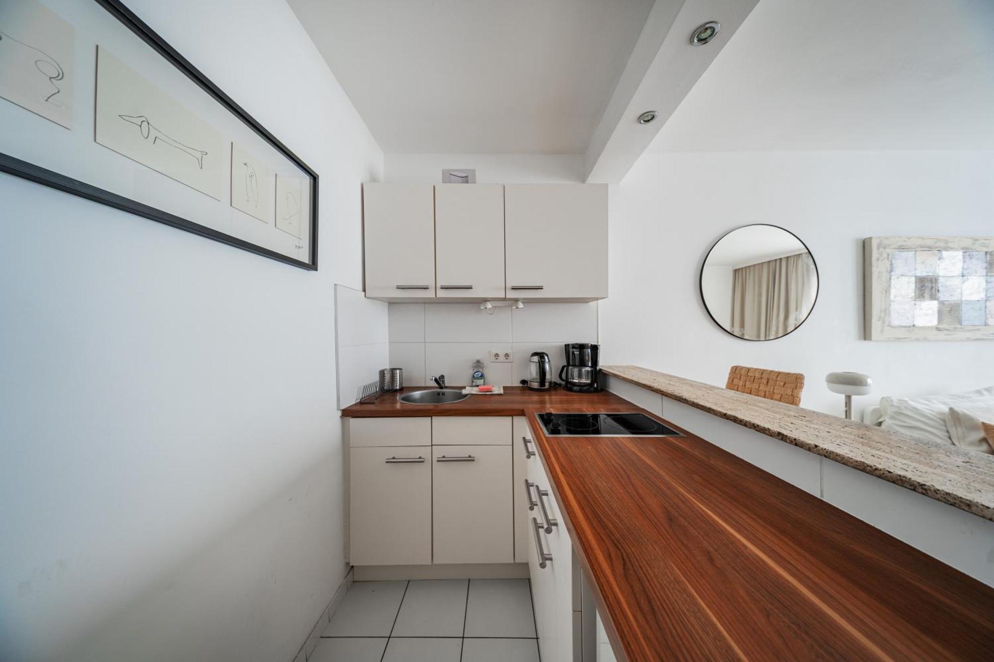 Studio Next To Karlskirche فيينا الغرفة الصورة